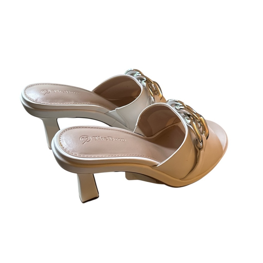 ✨ The Drop White Mules with Silver Chain | Size 7.5 - Picture 3 of 8